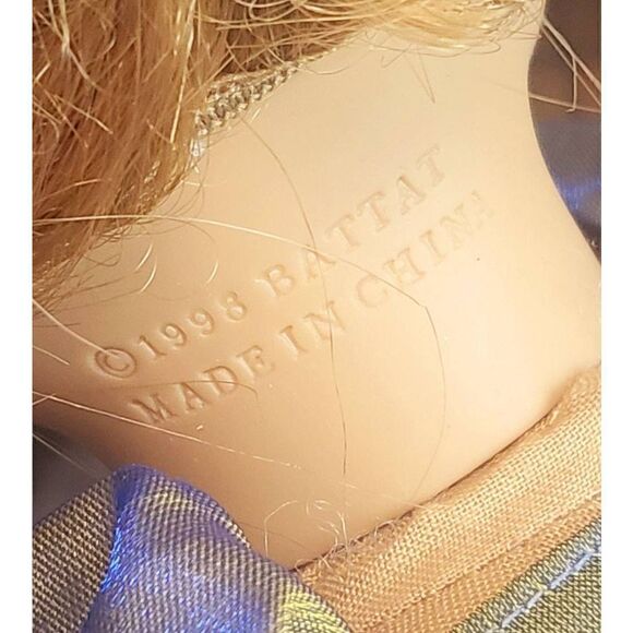 Battat 19in  vintage doll - Picture 5 of 5